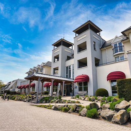 Hotel De Zeeuwse Stromen Renesse Exterior photo